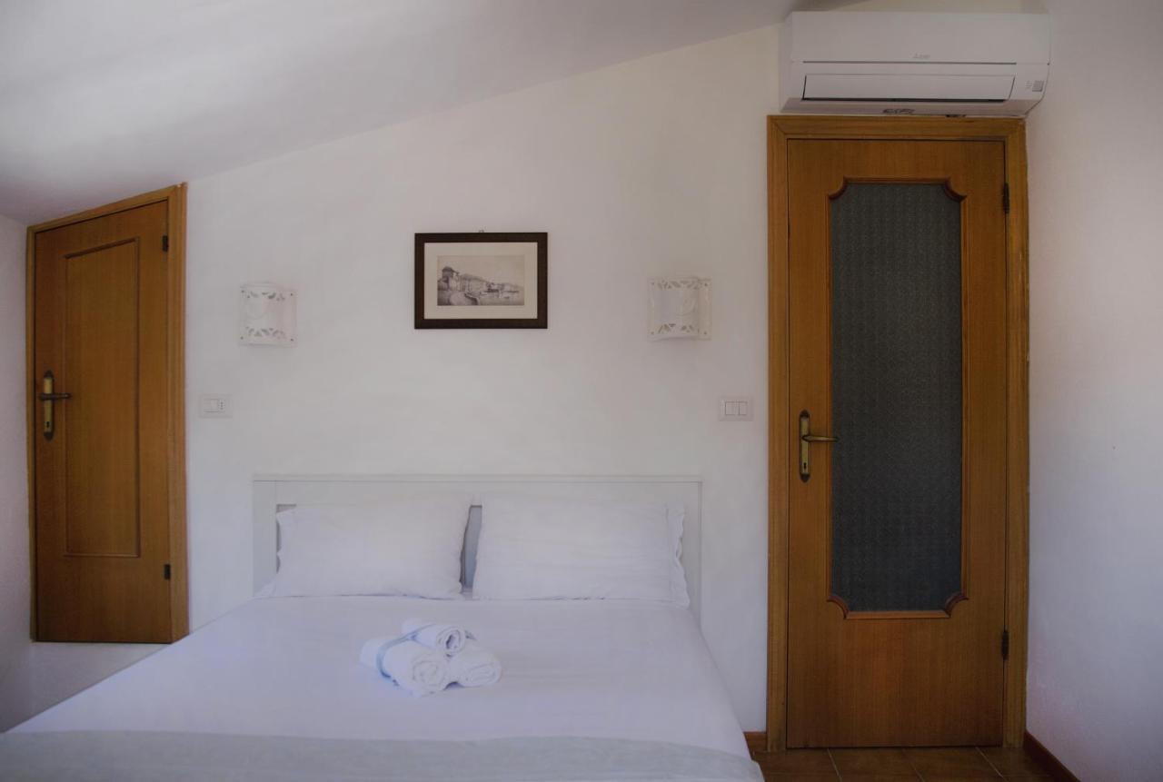 Nonna Maria Apartment โมเนเลีย ภายนอก รูปภาพ